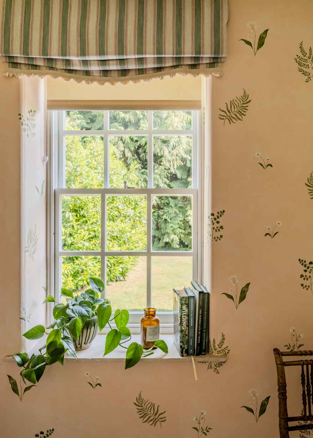 Herbarium Forest Wallpaper ~ Blush