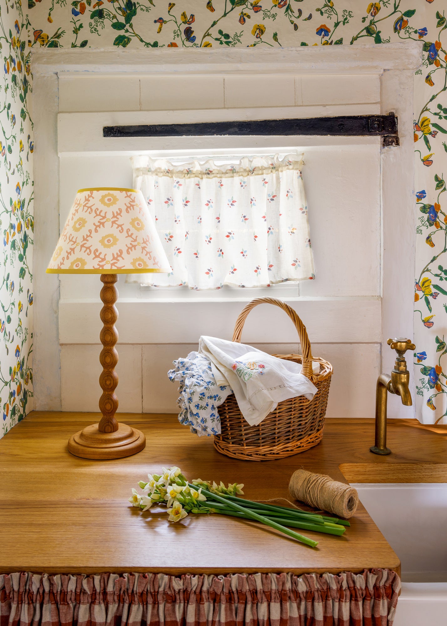 Folk Flower Lampshade ~ Yellow / Terracotta