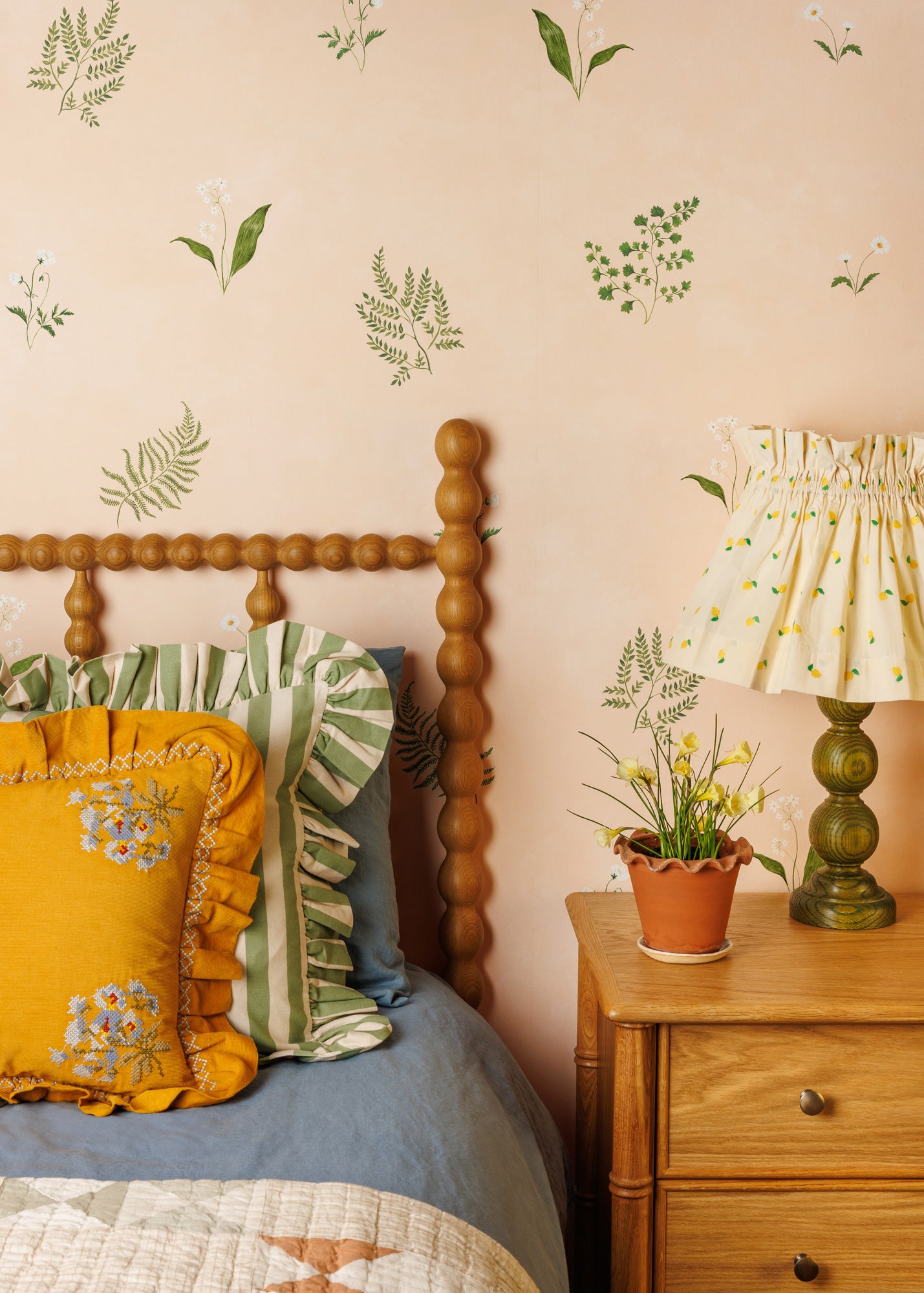 Herbarium Forest Wallpaper ~ Blush