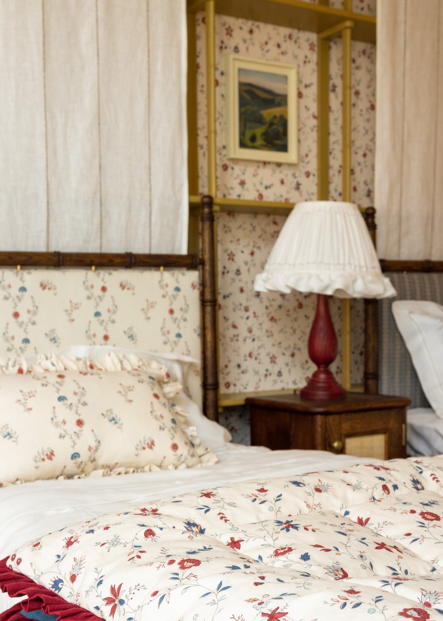 Indienne Trailing Fabric ~ Meadow