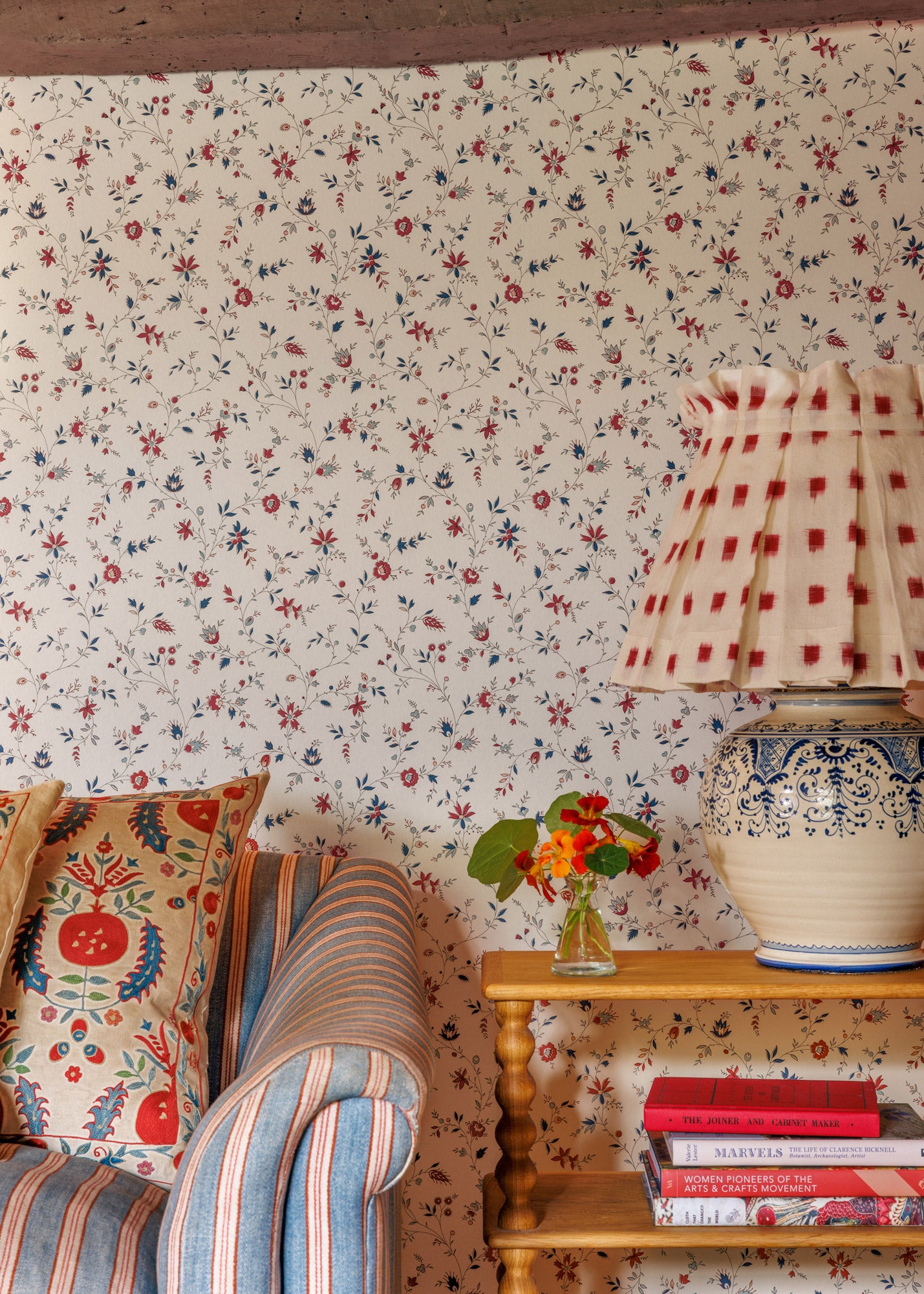 Indienne Trailing Wallpaper ~ Marseilles