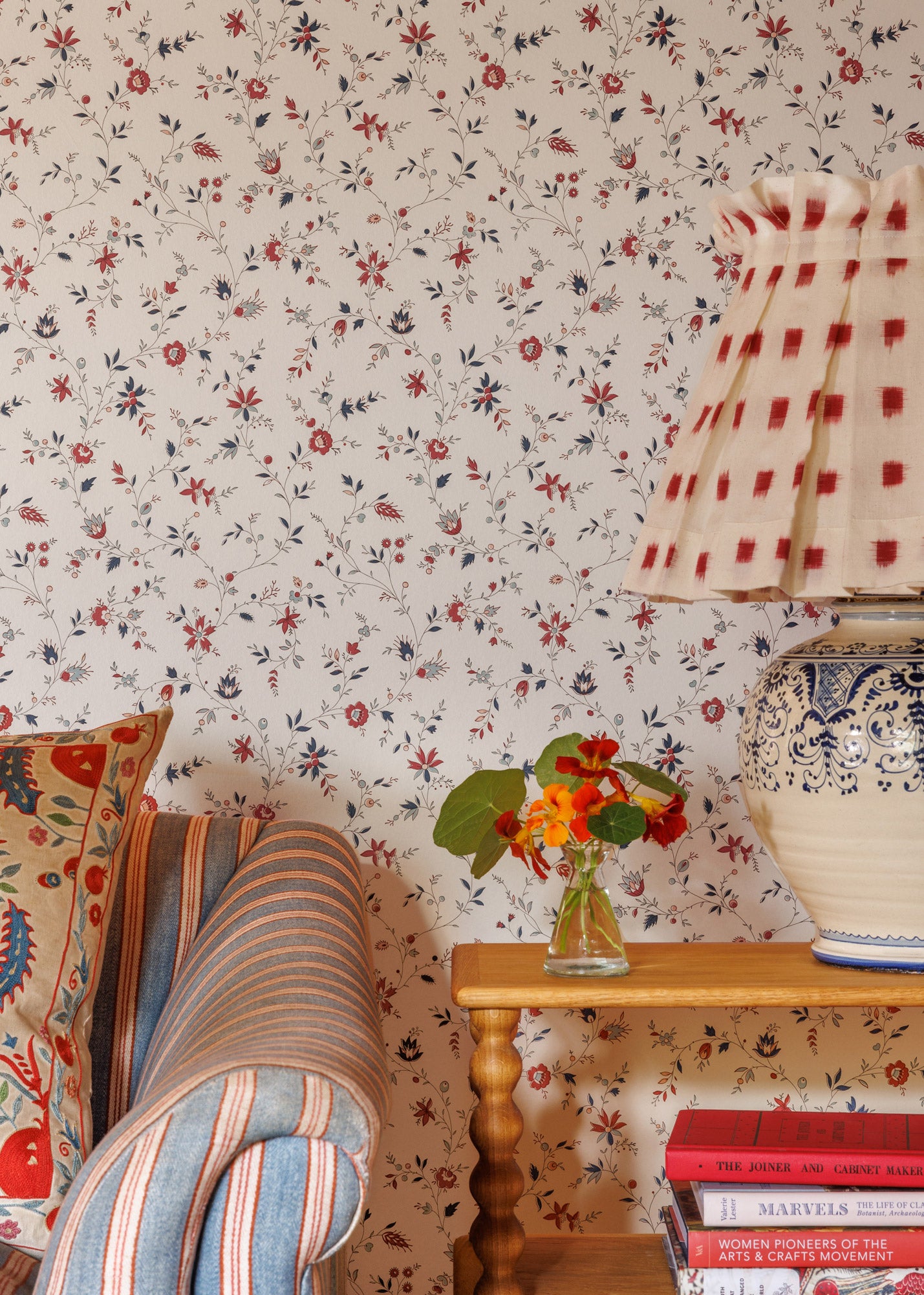 Indienne Trailing Wallpaper ~ Marseilles