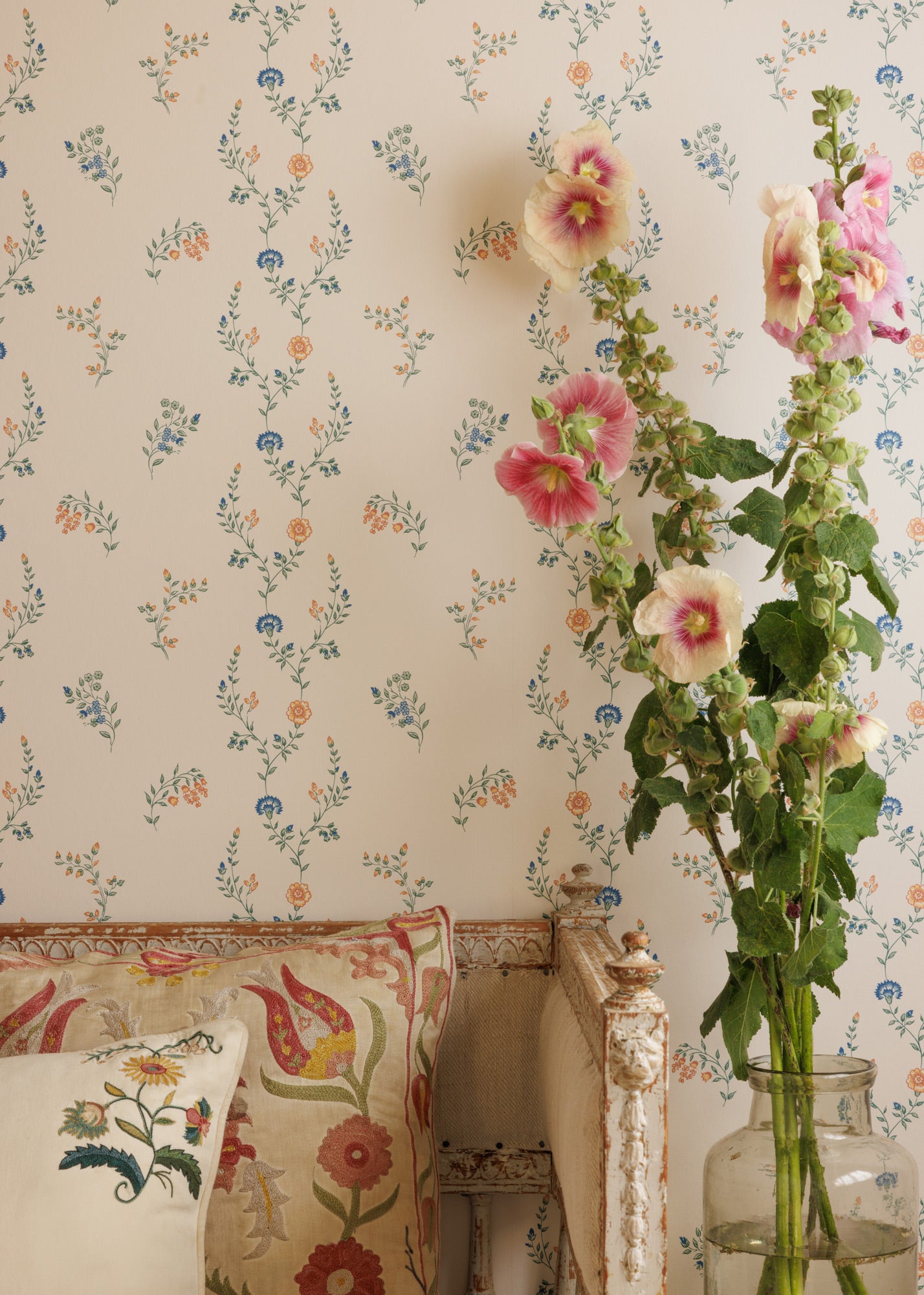 Indienne Vine Wallpaper ~ Marigold / Cornflower
