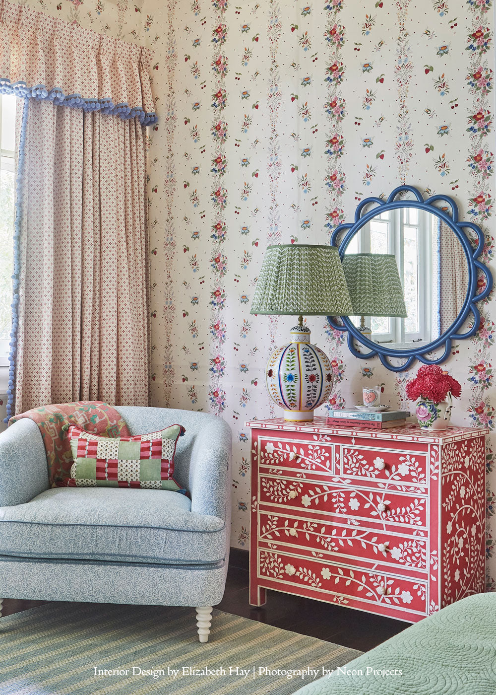 Nutcracker Stripe Wallpaper