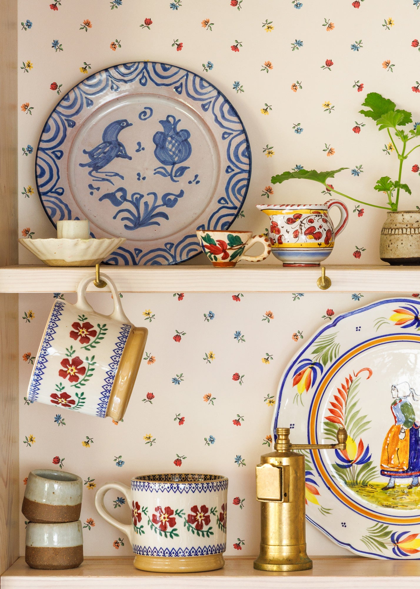 Petites Fleurs Wallpaper ~ Pop