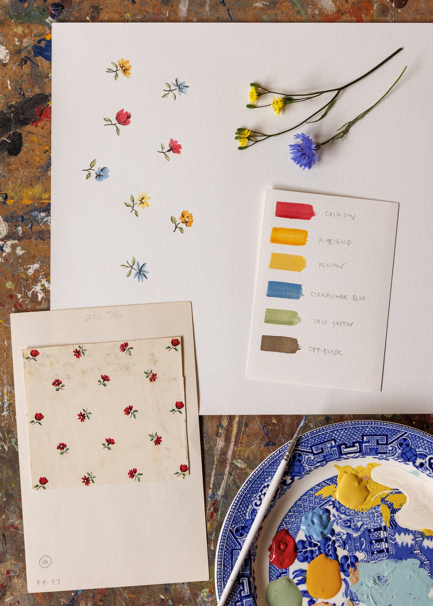 Petites Fleurs Wallpaper ~ Berry