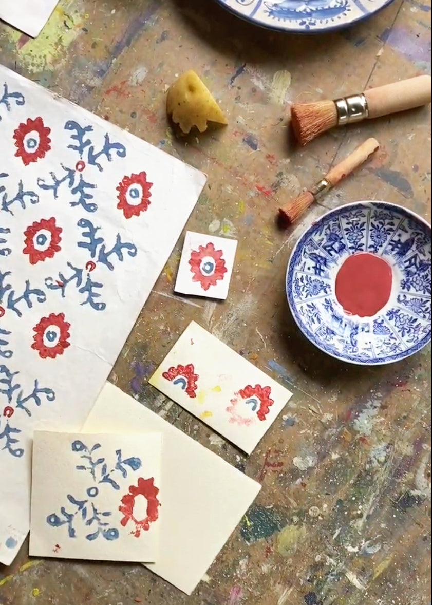 Folk Flower Wallpaper ~ Red / Blue