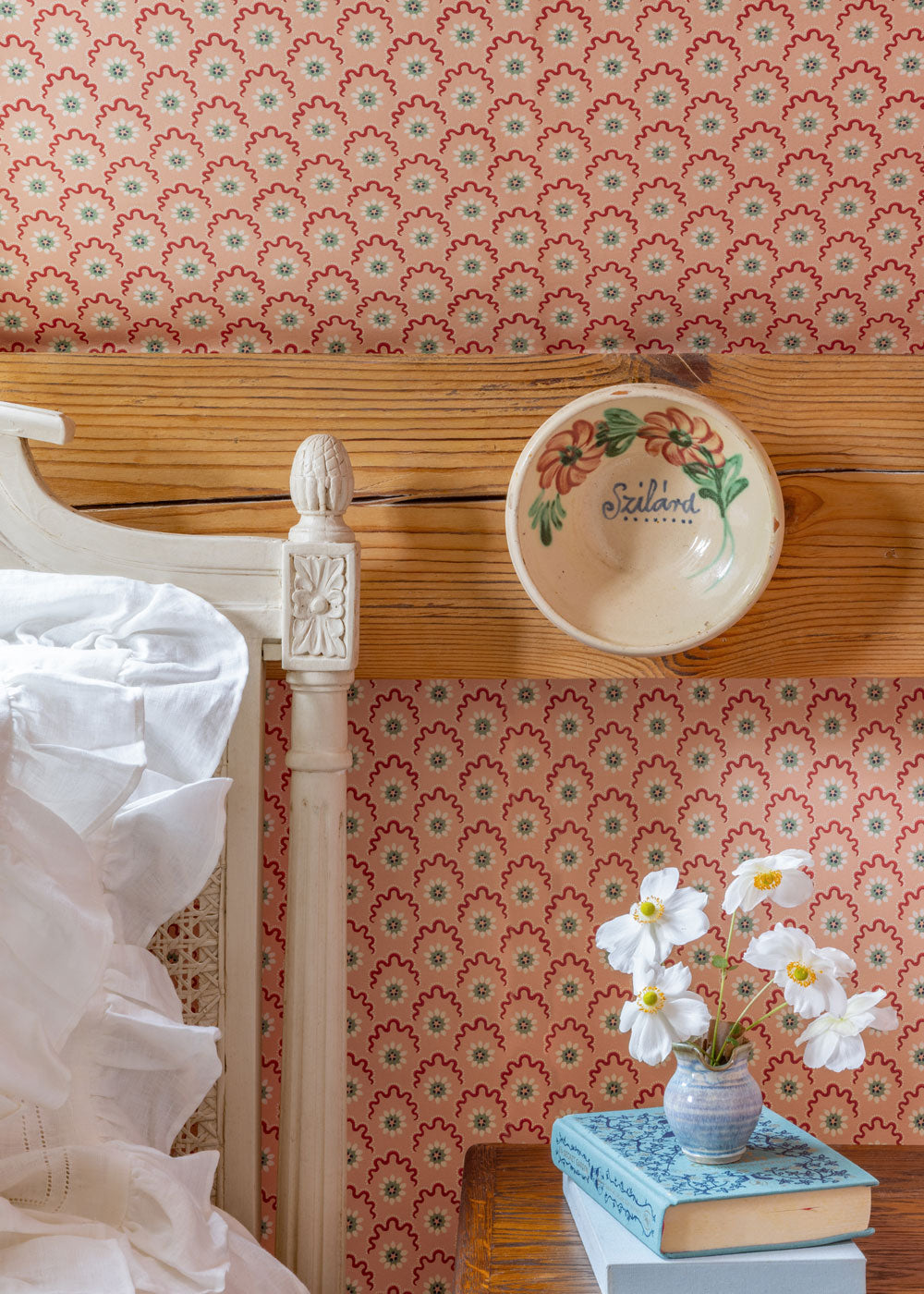 Ida Wallpaper ~ Mallow