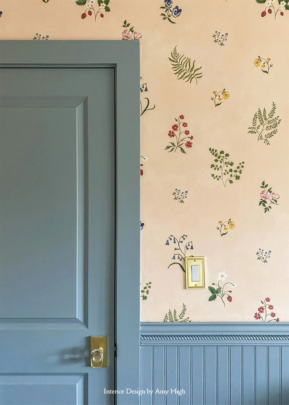 Herbarium Wildflower Wallpaper ~ Blush