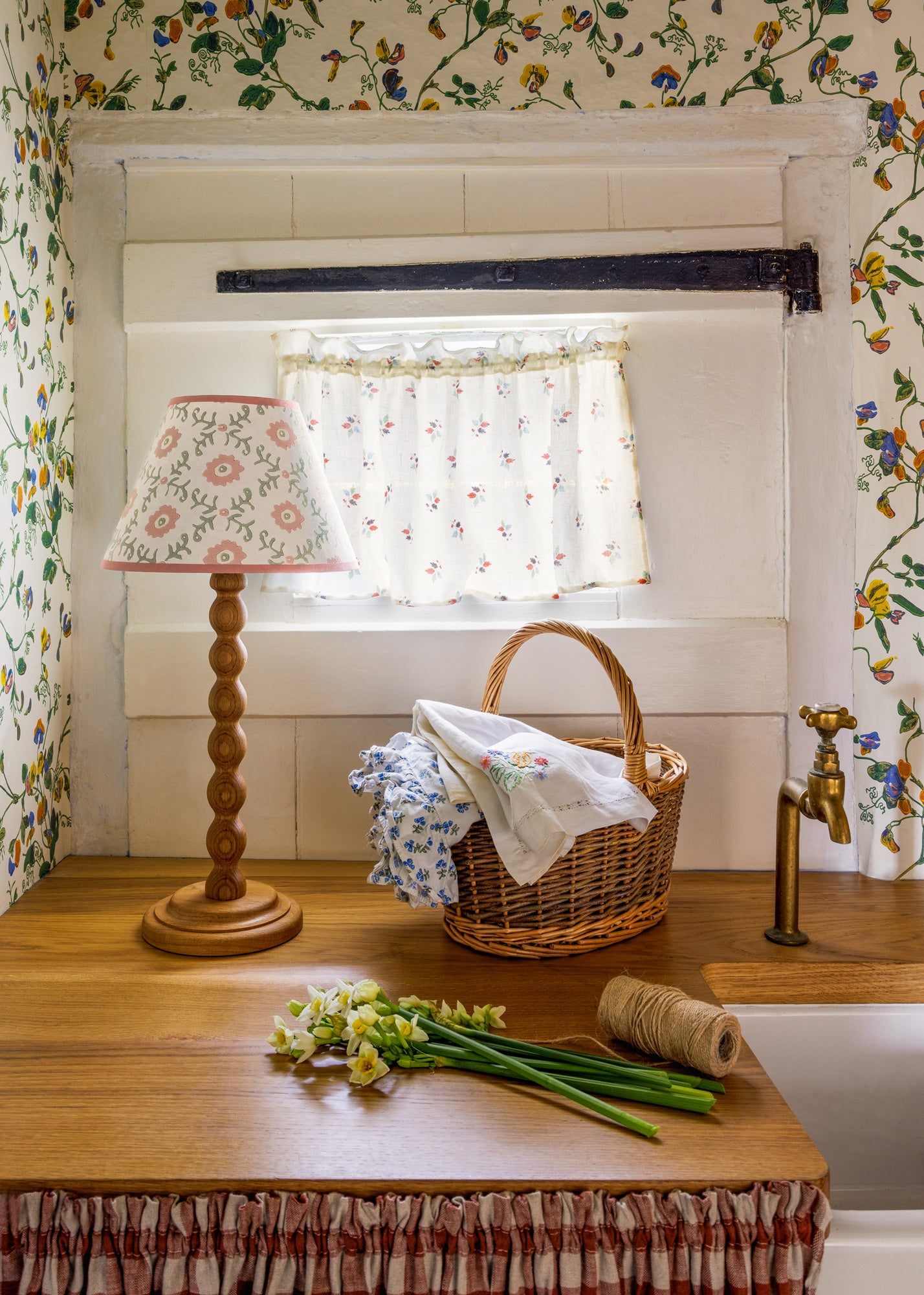 Folk Flower Lampshade ~ Pink / Green