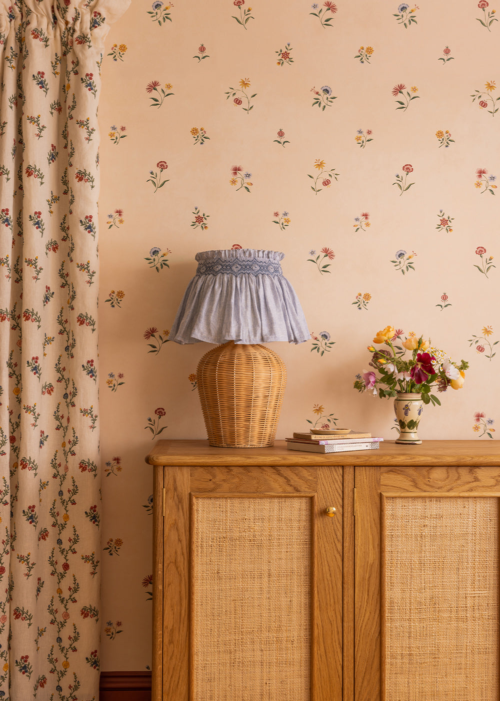 Mirabel Sprig Wallpaper ~ Meadow