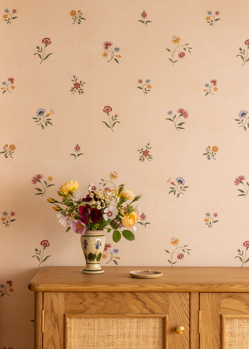 Mirabel Sprig Wallpaper ~ Meadow